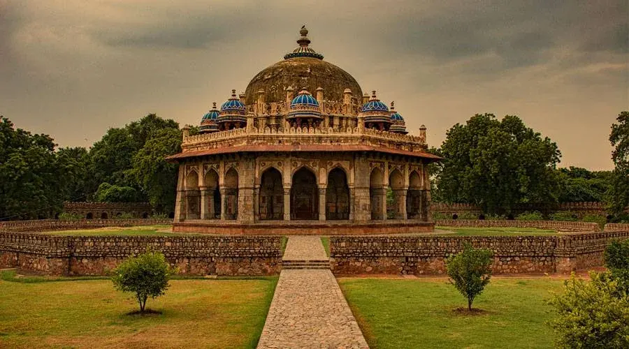 Isa Khan's Tomb, Delhi