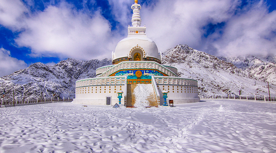 ​Shanti Stupa
