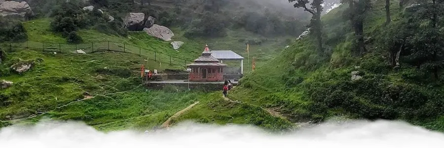 honeymoon stay in Tirthan Valley Himachal Pradesh