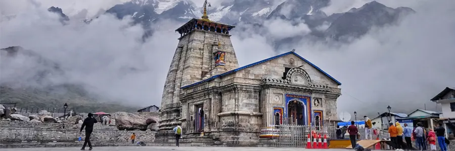 Kedarnath Temple with snow peaks in Uttarakhand Himalayas