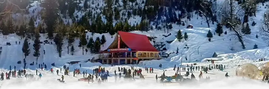 Manali in Himachal Pradesh covered with heavy snowfall and snow activities
