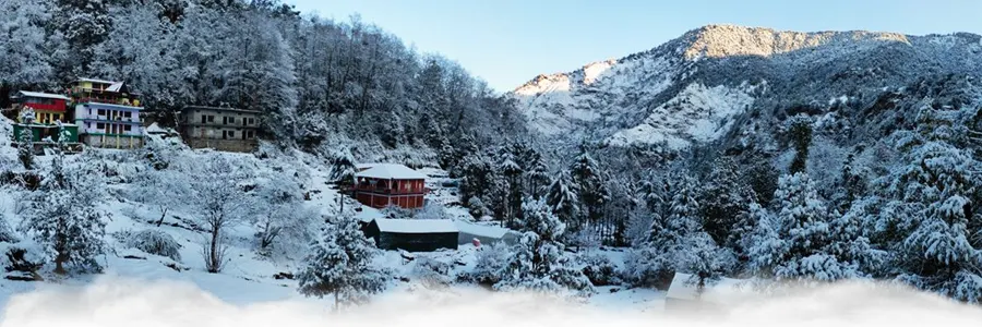 Chopta in Uttarakhand with snow-covered meadows and Himalayan views